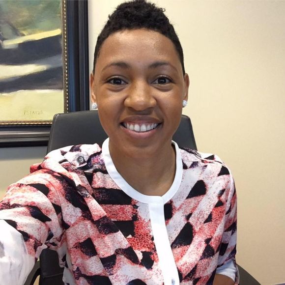 Meet your Posher, Cardessa - Picture 1 of 1